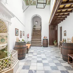 Vivienda Del Siglo Xviii En El Casco Histórico El Puerto de Santa María